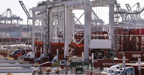 Mỹ áp thuế nhập khẩu 25% đối với xe tải hạng trung và hạng nặng