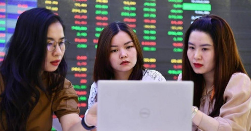 UBCKNN: Việc thị trường chứng khoán Việt Nam được nâng hạng lên thị trường mới nổi thứ cấp là khởi đầu cho giai đoạn phát triển mới