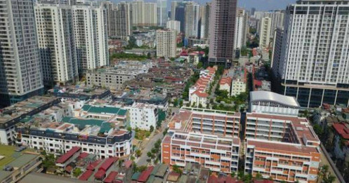 Công ty bất động sản nắm giữ số cổ phiếu Vingroup trị giá 44.000 tỷ đồng bất ngờ có diễn biến mới