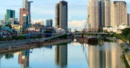 Giá chung cư hạng sang ở TPHCM đã lên 222 triệu đồng/m2