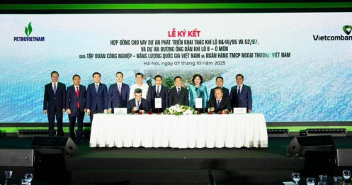 VCB cấp tín dụng hơn 1 tỷ USD cho PVN