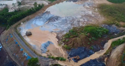 Vỡ hồ chứa bùn của Nhà máy Luyện gang thép, 30 hộ dân Thái Nguyên bị ảnh hưởng