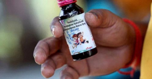 WHO cảnh báo: 3 loại siro ho nhiễm độc, hàm lượng chất độc vượt 500 lần mức cho phép
