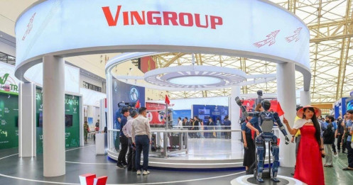 VIC chạm đỉnh 200.000: Vùng rủi ro hay cơ hội vàng?