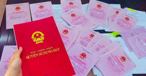 Một người được đứng tên bao nhiêu sổ đỏ?