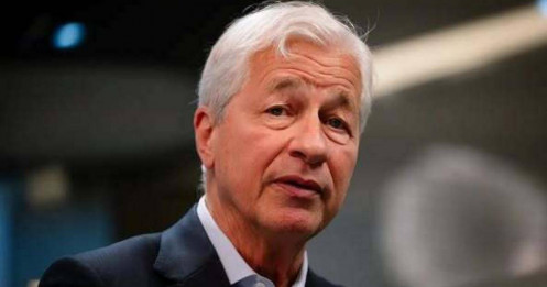 Chủ tịch JPMorgan Chase: 'Lần đầu tiên trong đời, tôi thấy nắm giữ vàng là điều hợp lý'