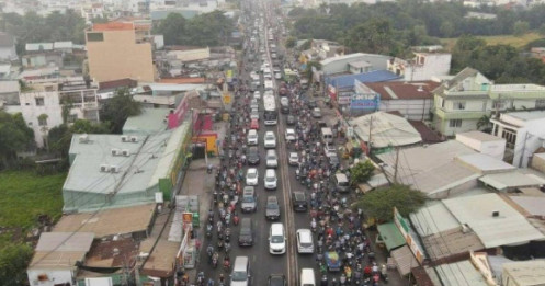 Mòn mỏi chờ mở rộng Quốc lộ 13 để chấm dứt cơn ác mộng kẹt xe