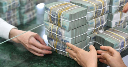 Tăng trưởng tín dụng bất động sản cần "van an toàn"