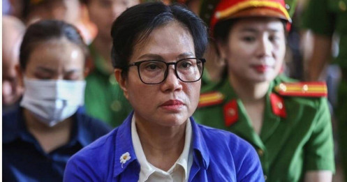 Cựu Tổng giám đốc SJC xin tòa xem lại việc phải nộp 10.800 lượng vàng