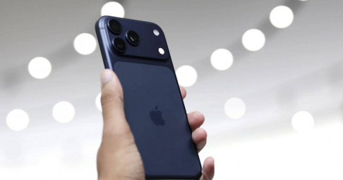 Doanh số iPhone 17 bùng nổ tại Mỹ và Trung Quốc, cổ phiếu Apple lập kỷ lục mới