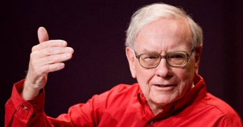 Lời khuyên của huyền thoại Warren Buffett khi cổ phiếu lao dốc