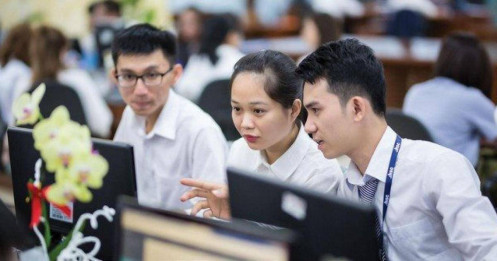 Dòng tiền tự doanh đảo chiều, 2 mã lớn bị "xả" hàng trăm tỷ chỉ trong một phiên