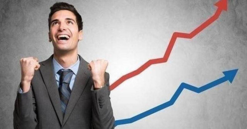 Hàng loạt cổ phiếu tăng tốc "đón sóng" KQKD quý 3, một mã HOSE "tím lịm" 5 phiên sau khi báo lãi "tăng bằng lần"