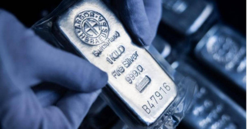 Bạc bứt phá 64% từ đầu năm – Tín hiệu cho chu kỳ tăng giá mới của kim loại quý?