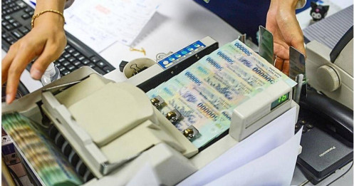 Siết lại việc 'cho vay để thanh toán tiền cọc'