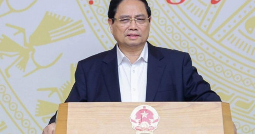 Thủ tướng: Không để người dân 'chen chúc, chạy vạy' mua nhà ở xã hội