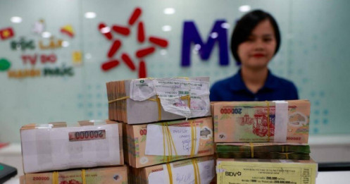 Vì sao chưa thể bỏ room tín dụng?