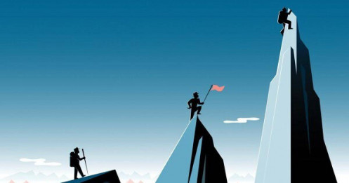 Lỡ bị "đu đỉnh" cổ phiếu, nhà đầu tư làm gì?