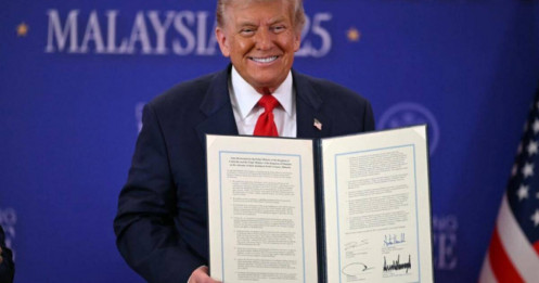 Ông Trump miễn thuế cho một loạt quốc gia Đông Nam Á trước khi gặp ông Tập Cận Bình