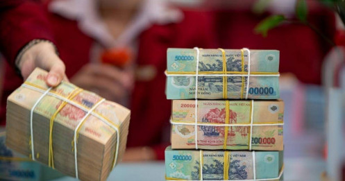 Lãi suất tiết kiệm ngân hàng rục rịch tăng