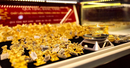 Cú sập lịch sử và góc nhìn lạc quan của chuyên gia