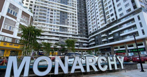 Bán cổ phiếu VHM, TCB, một doanh nghiệp bất động sản vượt kế hoạch lợi nhuận