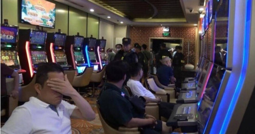 141 người ra toà trong vụ án đánh bạc hơn 2.500 tỷ đồng tại khách sạn 5 sao