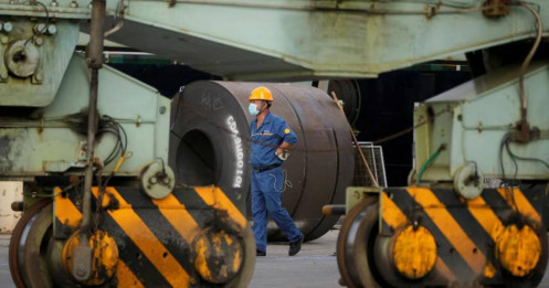 Nhu cầu quặng sắt của Trung Quốc vẫn còn lớn trong khi sản lượng thép giảm