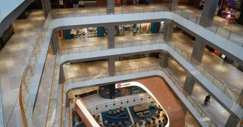 Khủng hoảng bán lẻ tồi tệ nhất trong nhiều thập kỷ: Trung Quốc bước vào thời kỳ đào thải khốc liệt