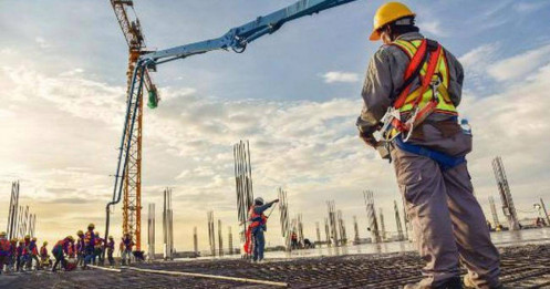 Cảm nhận rõ "sóng" đầu tư công, VinaCapital dự báo kinh tế Việt Nam tăng 8% trong năm 2026