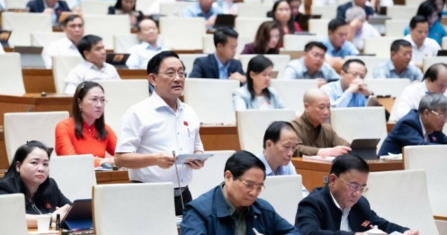 Lương công chức trẻ chỉ đủ tiêu 20 ngày, 10 ngày sau phải ăn…mỳ gói