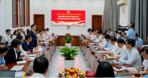 Bầu Hiển trực tiếp làm việc với tỉnh miền Trung, đề xuất đầu tư loạt dự án lớn