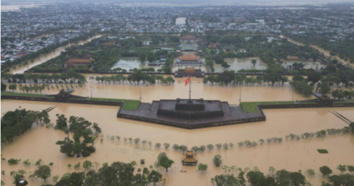 Tháng 10 lịch sử: 35 kỷ lục mưa và lũ bị xô đổ trên khắp Việt Nam