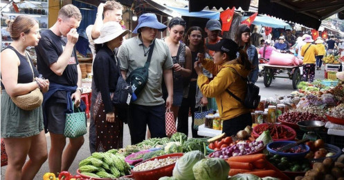 TDH, GEE, DBC...  “về đích sớm” sau 9 tháng