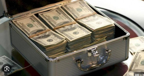 Tiền nhàn rỗi của GAS, FPT, VNM... mang về hàng tỷ đồng/ngày