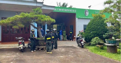 Bắt tạm giam Giám đốc chi nhánh và một nhân viên vụ sản xuất cà phê giả