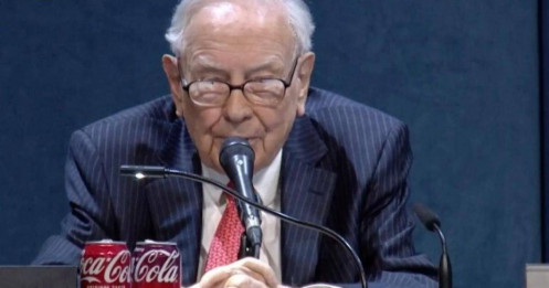 Huyền thoại Warren Buffett tiếp tục bán Apple, hoàn tất 12 quý liên tiếp “xả hàng” cổ phiếu