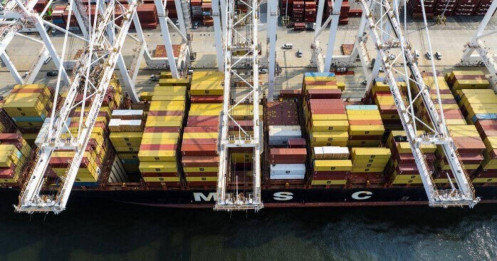 Tại sao Mỹ vẫn tăng trưởng bất chấp thuế quan cao kỷ lục?