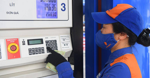 Giá xăng dầu hôm nay ngày 5/11/2025: Tiếp tục giảm
