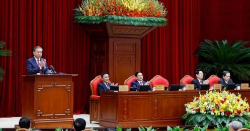 Khai mạc Hội nghị Trung ương 14