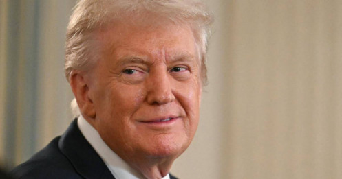 Canh bạc của Trump bước vào cuộc phán xử hiến pháp - Ai thực sự kiểm soát chính sách thuế của nước Mỹ?