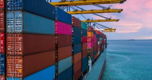 Việt Nam xuất siêu 19.56 tỷ USD trong 10 tháng đầu năm 2025