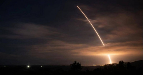 Mỹ phóng thử tên lửa đạn đạo xuyên lục địa