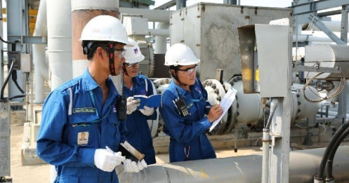 Khi "cơn sốt" hạ nhiệt, cổ phiếu dầu khí còn bao nhiêu dư địa?