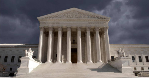 Tòa Tối cao Mỹ sẽ dỡ bỏ thuế quan của ông Trump?