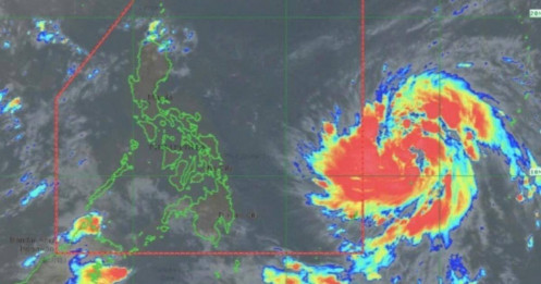 Kalmaegi chưa qua, "quái vật" Phượng Hoàng đã đến với tốc độ kinh hoàng, tăng cấp thần tốc