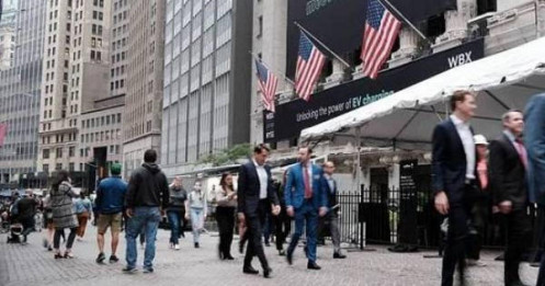 Lần đầu tiên sau 22 năm, thị trường lao động Mỹ phát tín hiệu “báo động đỏ”: Xác suất Fed cắt giảm lãi suất tăng vọt lên 68%