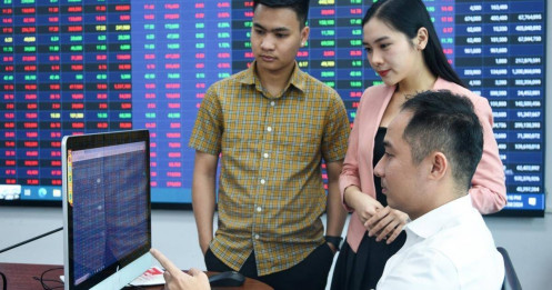 Chuyên gia Dragon Capital: Thị trường Việt Nam lọt "tầm ngắm" của nhiều quỹ đầu tư, dòng vốn ngoại sẽ sớm đảo chiều mua ròng