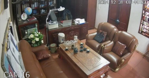 Thân thế người lộ clip ‘thân mật’ trong phòng làm việc, những người phụ nữ có phải giáo viên trường?