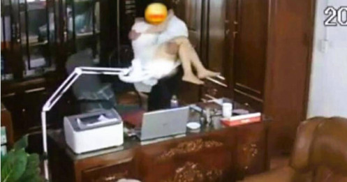 Sở GD-ĐT Ninh Bình vào cuộc vụ clip lãnh đạo trường THPT "thân mật" với nhiều phụ nữ